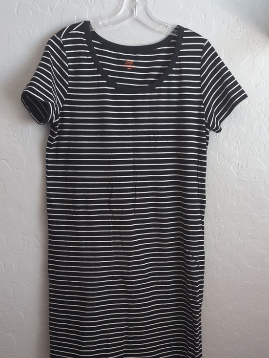 Joe Fresh Dresses & Skirts - 🏵️ 3 FOR $10🏵️ Black & White Striped Scoop Neck Tee Dress